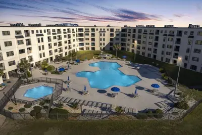 Image de Oceanfront Serenity at The Wilber |3br/2ba Getaway