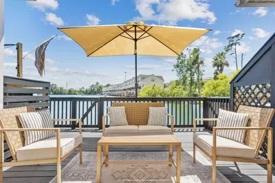 Image de The Boroughs at Lake Palmetto 2 Townhouses