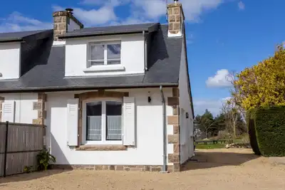 Image de Maison de vacances 'Ti Ma Zud Bihan' avec terrasse privée, jardin partagé et Wi-Fi