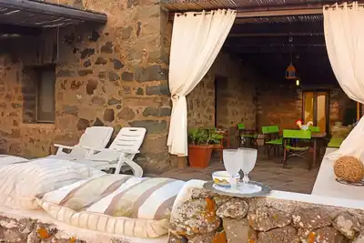 Image de Maison de vacances 'Antico Dammuso' avec terrasse et jardin privés