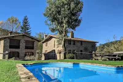 Image de Appartement 'Mas El Carrer - Blanc' avec piscine partagée, jardin partagé et Wi-Fi