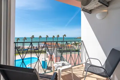 Image de Appartement 'Algarve Nook' avec vue sur la mer, Wi-Fi et climatisation