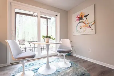 Image de Pets~Trails~Beaches~10mins to Tc~2 Person Suite