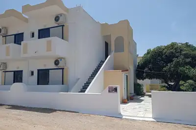 Image de Appartement 'Iasonas 4' avec vue sur la mer, Wi-Fi et climatisation