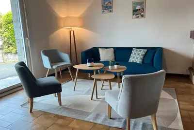 Image de Maison de vacances 'Granit Cocoon By Madame Est Servie' avec terrasse, jardin et Wi-Fi