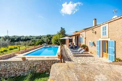 Image de Villa 'Pascual Gran' avec vue sur les montagnes, piscine privée et Wi-Fi