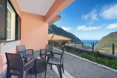 Image de Maison de vacances 'Cristina Grand' avec vue sur la mer, terrasse privée et Wi-Fi