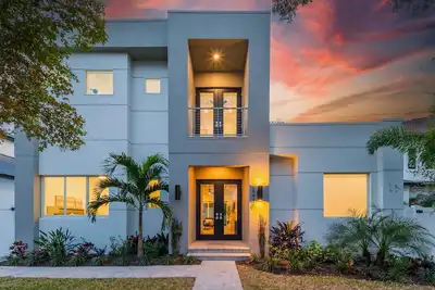 Image de Luxurious 6br Sarasota Retreat w/ Pool, Rooftop & Guest House