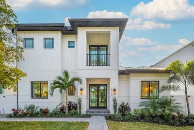 Image de Sarasota Luxury Villa – 6br w/ Pool, Rooftop & Outdoor Kitchen