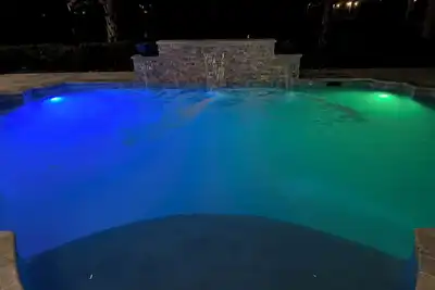 Image de Huge 5 bedroom in Baton Rouge with Pool, Theatre 55m to New Orleans Super Bowl