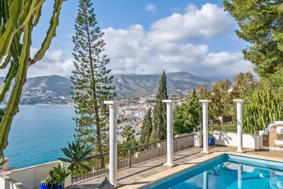 Image de Villa, Private Pool, 5-Minute Walk to the Beach