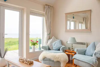 Image de Belle maison de vacances privée pour 6 personnes avec Wifi, Tv, terrasse et parking