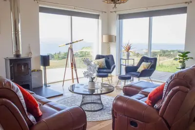 Image de Magnifique maison de vacances privée avec Wifi, Tv, terrasse, animaux admis et parking