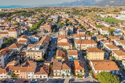 Image de Joli appartement pour 5 personnes avec Wifi, climatisation, Tv, patio et parking