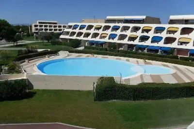 Image de Studio cabine avec parking et climatisation Ă Port Camargue