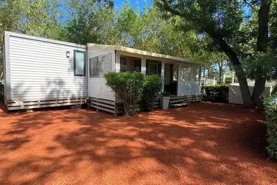 Image de Loue mobil home haut standing 6 personnes sur camping Ă Agde