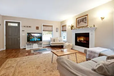 Image de So Vt. Pets, Peloton, Movie/Game Room - Lakes, Town & Mt. Snow