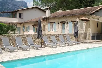 Image de Spacious villa in Tourrettes-sur-Loup with Private Lake access