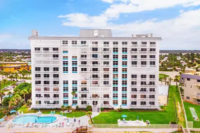 Image de Beautiful 2-Bedroom/2 -Bath Condo direct beachfront Ormond Beach