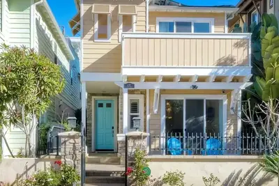 Image de Walk to Beach - Rooftop Deck - Close to Everything