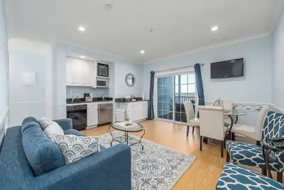 Image de Waterfront Greenport Condo
