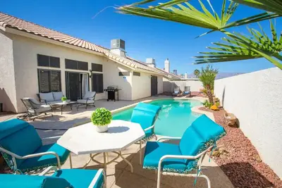 Image de Stunning 5bd Home w\/Game Room!