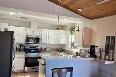 Image de Tree House Charming 2-bedroom cabin with WiFi, Ac in lovely Big Bear Lake