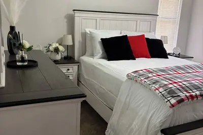 Image de Charming 2-bedroom condo in pleasant Norman with WiFi, Ac