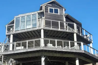 Image de Panoramic Ocean Views walk to the Beach