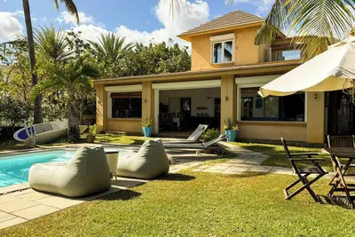 Image de Spacious 5-bedroom villa in wonderful Rivière Noire with WiFi, Ac