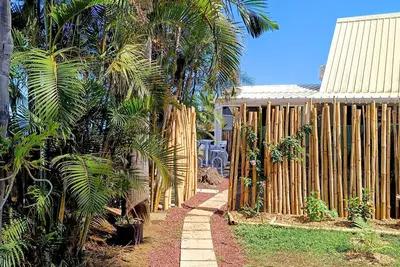Image de Superbe appartement, terrasse, jardin, 10 min. des plages Saint-Gilles-Les-Bains