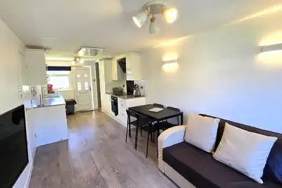 Image de Beach front apartment with direct beach access!