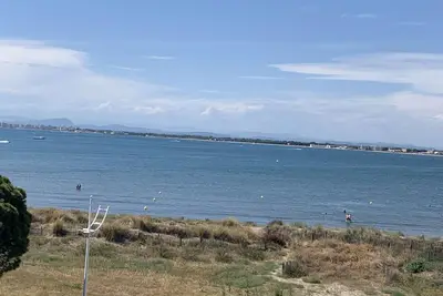 Image de Appartement spacieux 3 pièces avec clim et parking, vue mer
