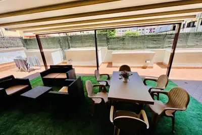 Image de 2 bedroom rental house with a terrace