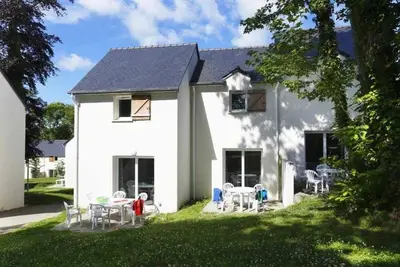 Image de Camping 3 étoiles - Piscine - ccaiibb