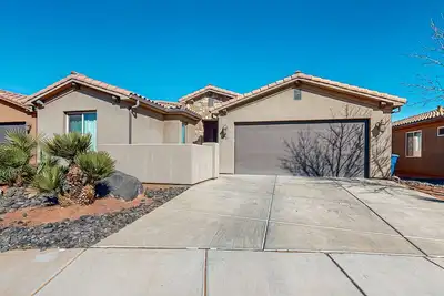 Image de Resort home with private washer/dryer, shared pool, water park & hot tub