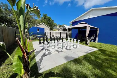 Image de The Nautical Tarpon conveniently located near beaches