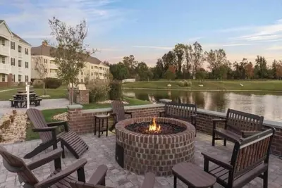 Image de 2 Bdr Williamsburg Lakefront Resort in Top Location