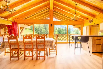 Image de Sehr schöne Wohnung 97m2, voll South, Bereich Confins, sehr schöne Aussicht auf die Aravis
