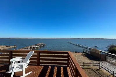 Image de 3-StoryHome w\/BoatDock, 3Bed, 3. 5Bath, 2Space Garage
