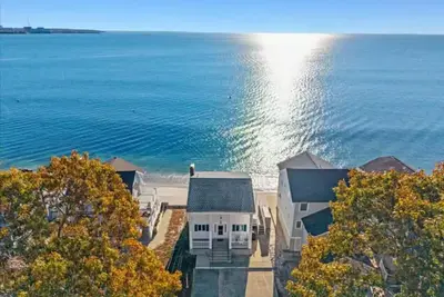 Image de Beachfront Bliss-July 19th Fireworks -Spectacular Views of Niantic Bay