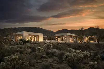 Image de Fleur by Fieldtrip | Architectural Desert Estate w Pool