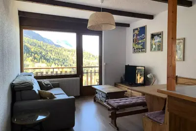 Image de 2p rénové sur pistes, dans un quartier calme de Pra Loup