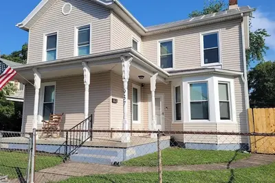 Image de Cheerful 3-bedroom house Sleep 11
