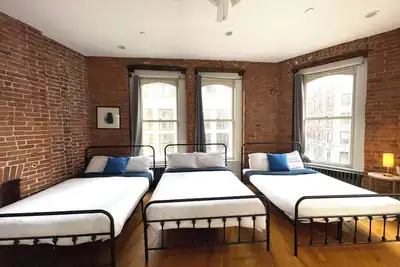 Image de Nestel Nest Loft Manhattan Sleeps 6  Central Manhattan 24 hours staff