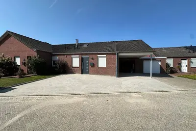 Image de Vacation home for 4 guests with 70m² in Hage (271493)