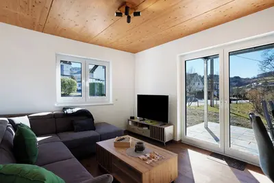 Image de Appartement \"Bauernhof\" avec vue sur les montagnes, terrasse privée et Wi-Fi