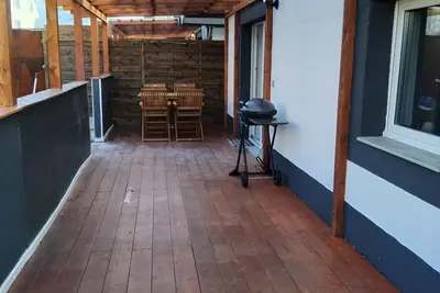 Image de Cozy bungalow for 4 people in the beautiful HunsrĂĽck