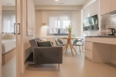 Image de M (Del29) Almudena : votre escapade urbaine avec une ambiance de parc