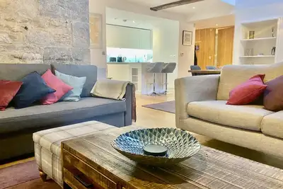 Image de 74 Brewhouse-Appartement-Salle de bain privée séparée-Vue sur la rivière